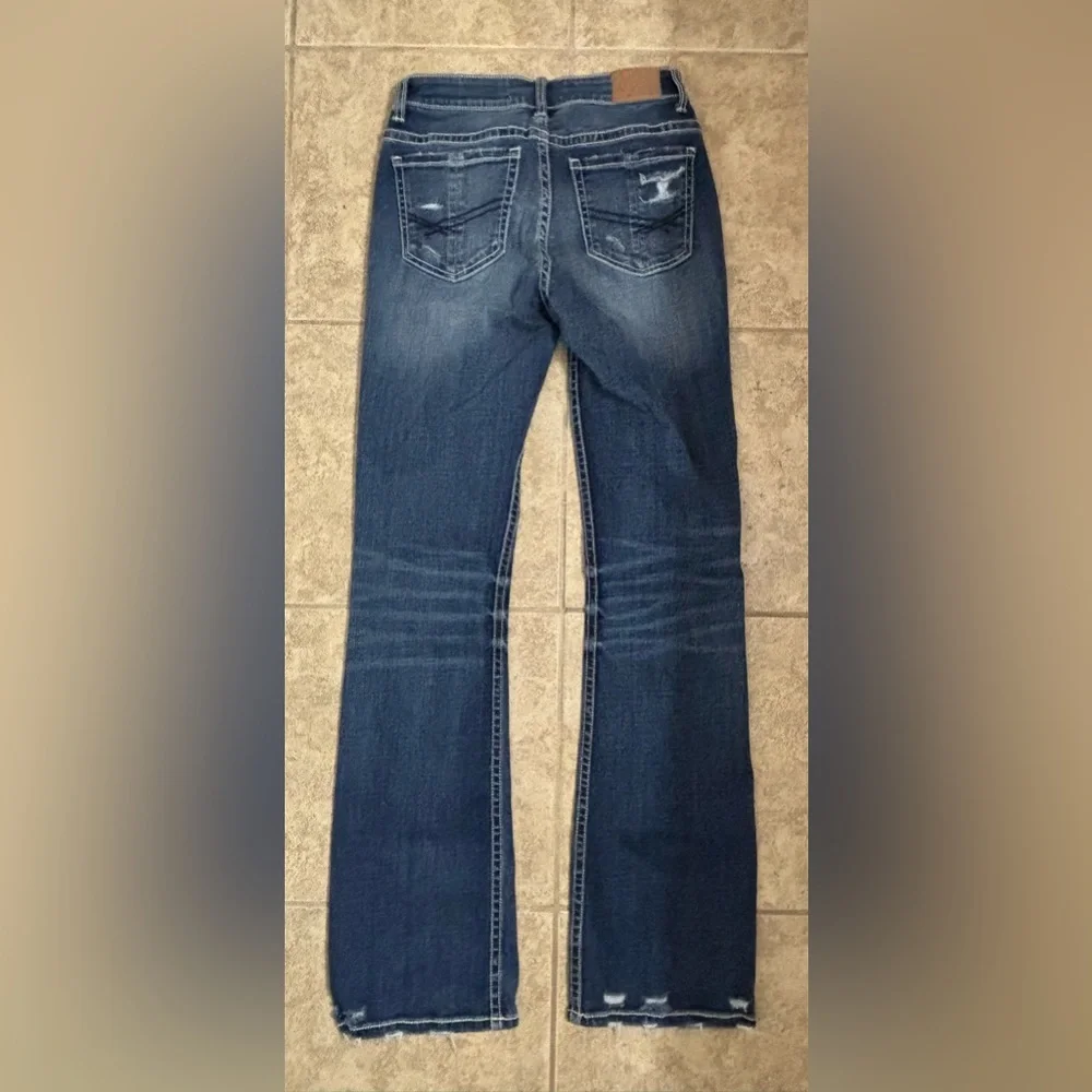 BKE jeans 27 x 33 1/2 inches. - Picture 3 of 5